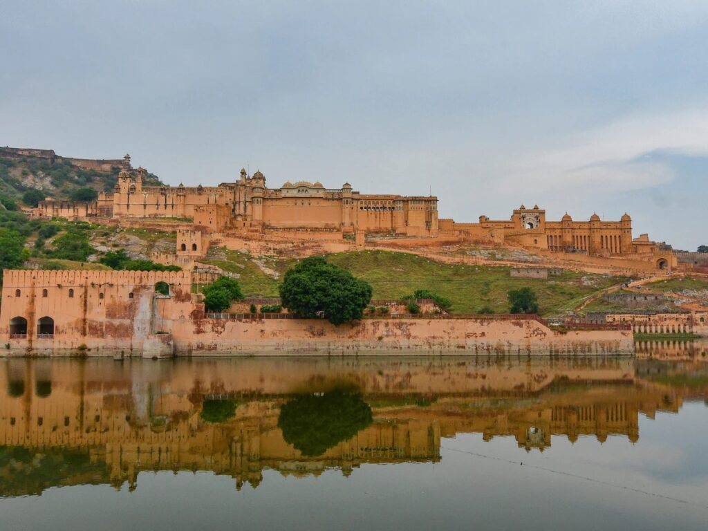 EXPLORE JAIPUR