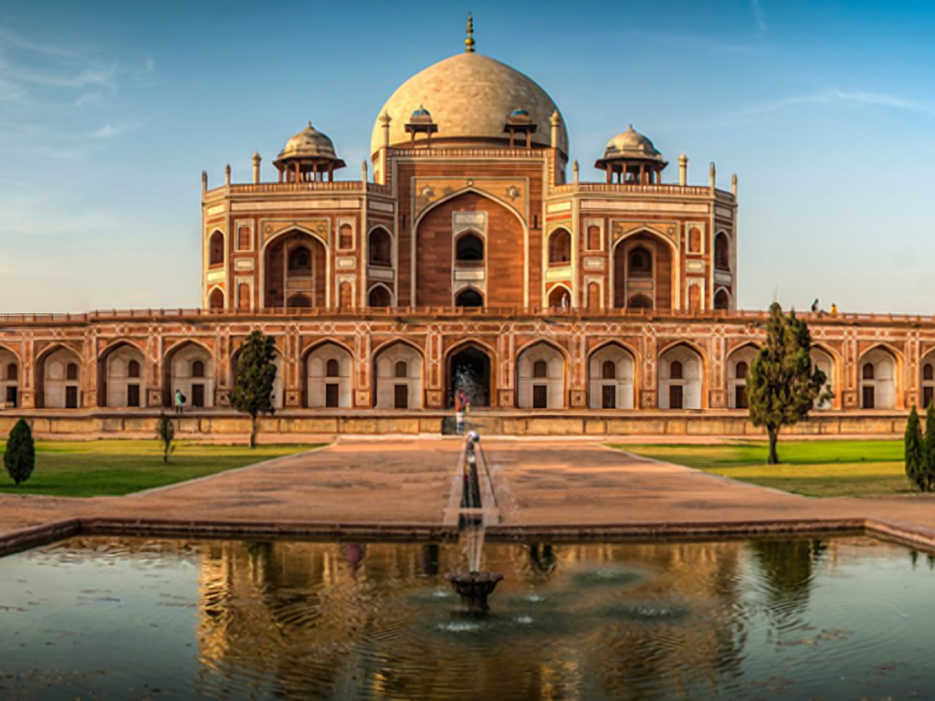 EXPLORE DELHI
