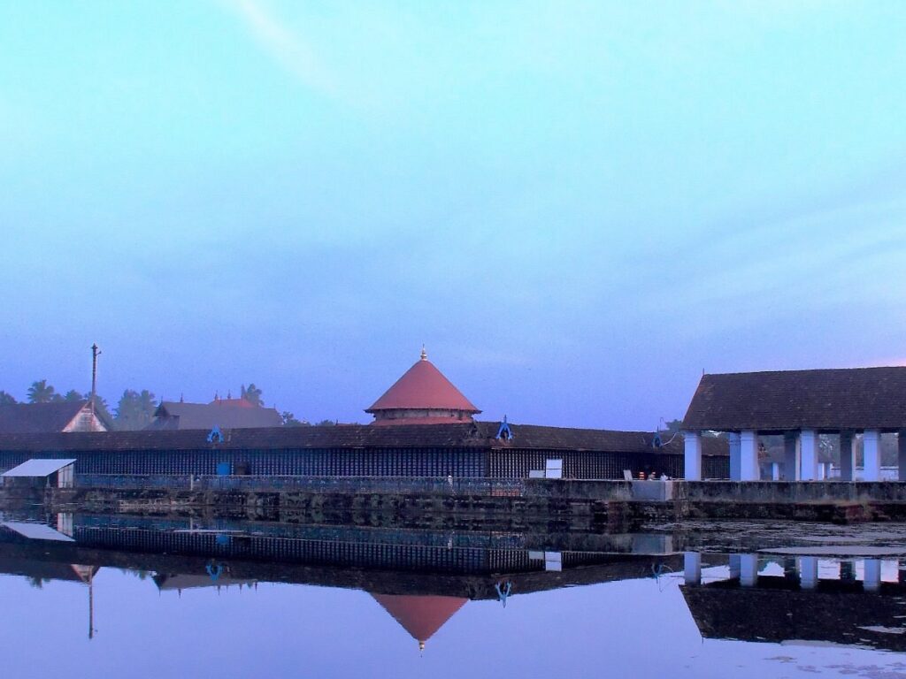 KOCHI - NALAMBALAM TEMPLE CIRCUIT