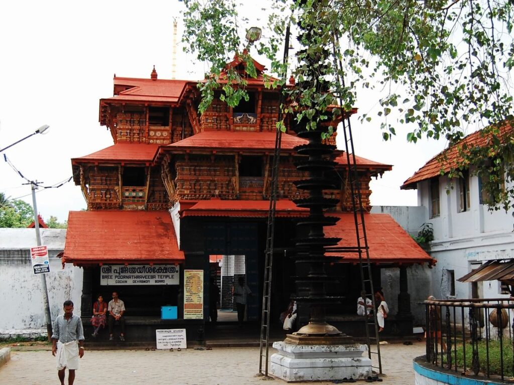 KOCHI TEMPLE TRAIL